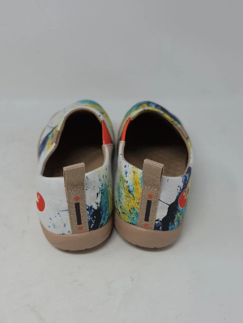 Uin Sound Of Silence Toledo Womens Shoes Size 8